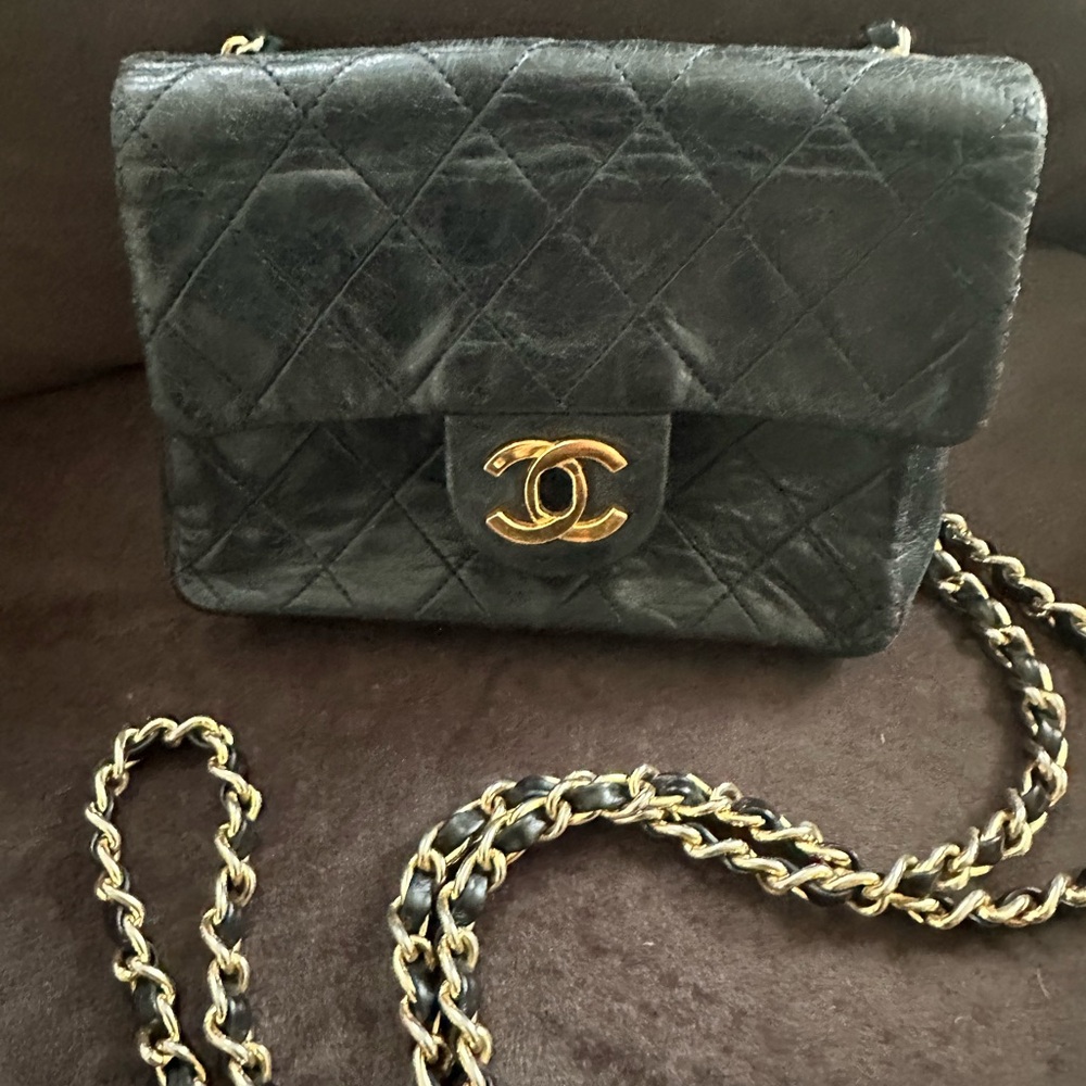 Chanel Black Leather Shoulder Bag
